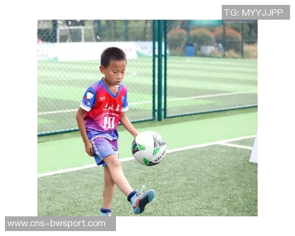 小学生足球赛的精彩瞬间与成长感悟分享 小学生足球赛的精彩瞬间与成长感悟分享