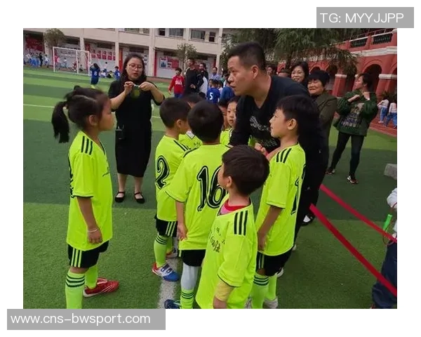 如何撰写一篇精彩的足球赛报道技巧与注意事项分享 如何撰写一篇精彩的足球赛报道技巧与注意事项分享